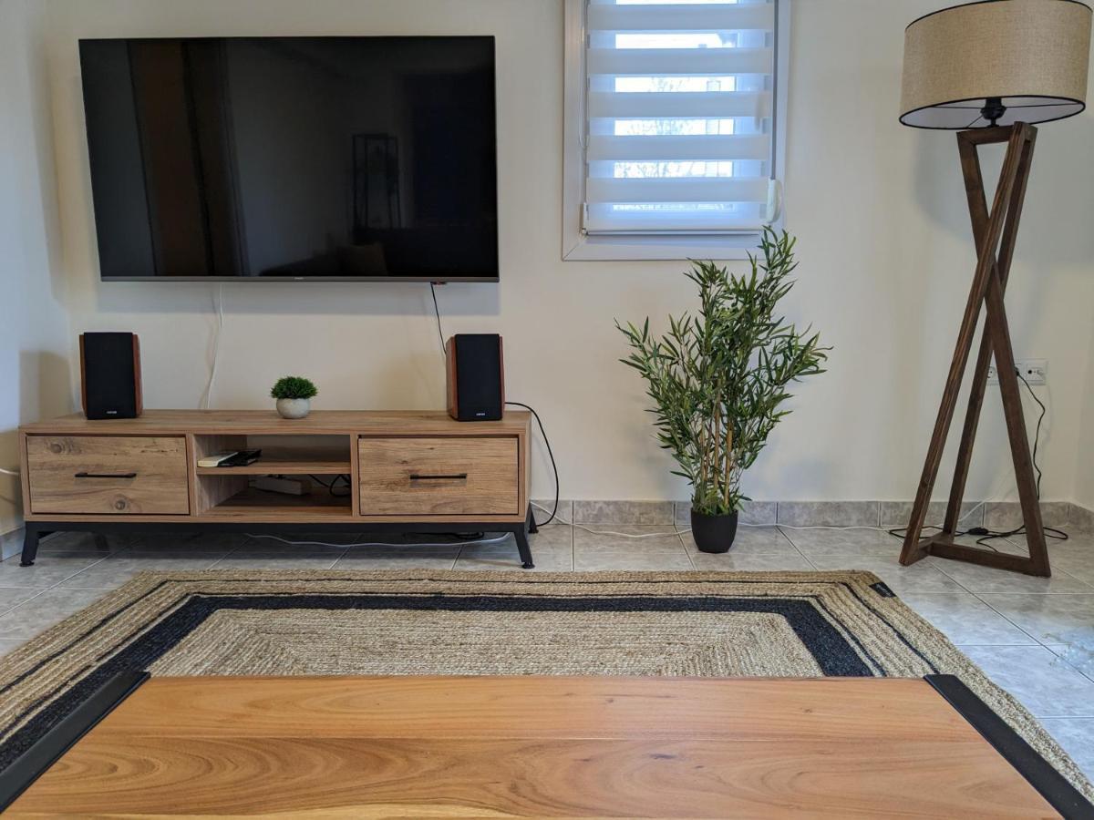 Ethos Apartment Néa Péramos Dış mekan fotoğraf